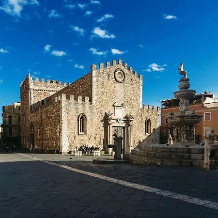 Duomo Square Apartment Таорміна Екстер'єр фото